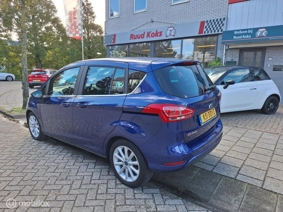 1.0 ECOBOOST TITANIUM • 1e Eigenaar • Climate •