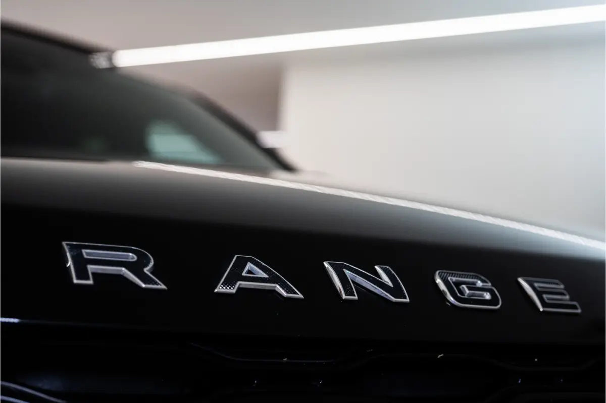 5.0 V8 SVAutobiography Dynamic Edition 551PK SVO | VOL! 12 MND Garantie