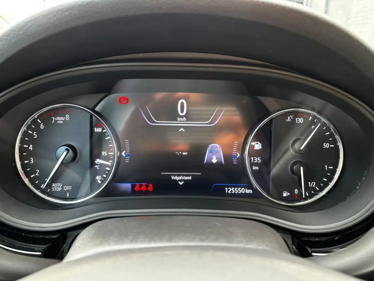 1.2 Business Elegance CARPLAY|125550KM|KEYLESS|TREKHAAK|CAMERA|NAVI