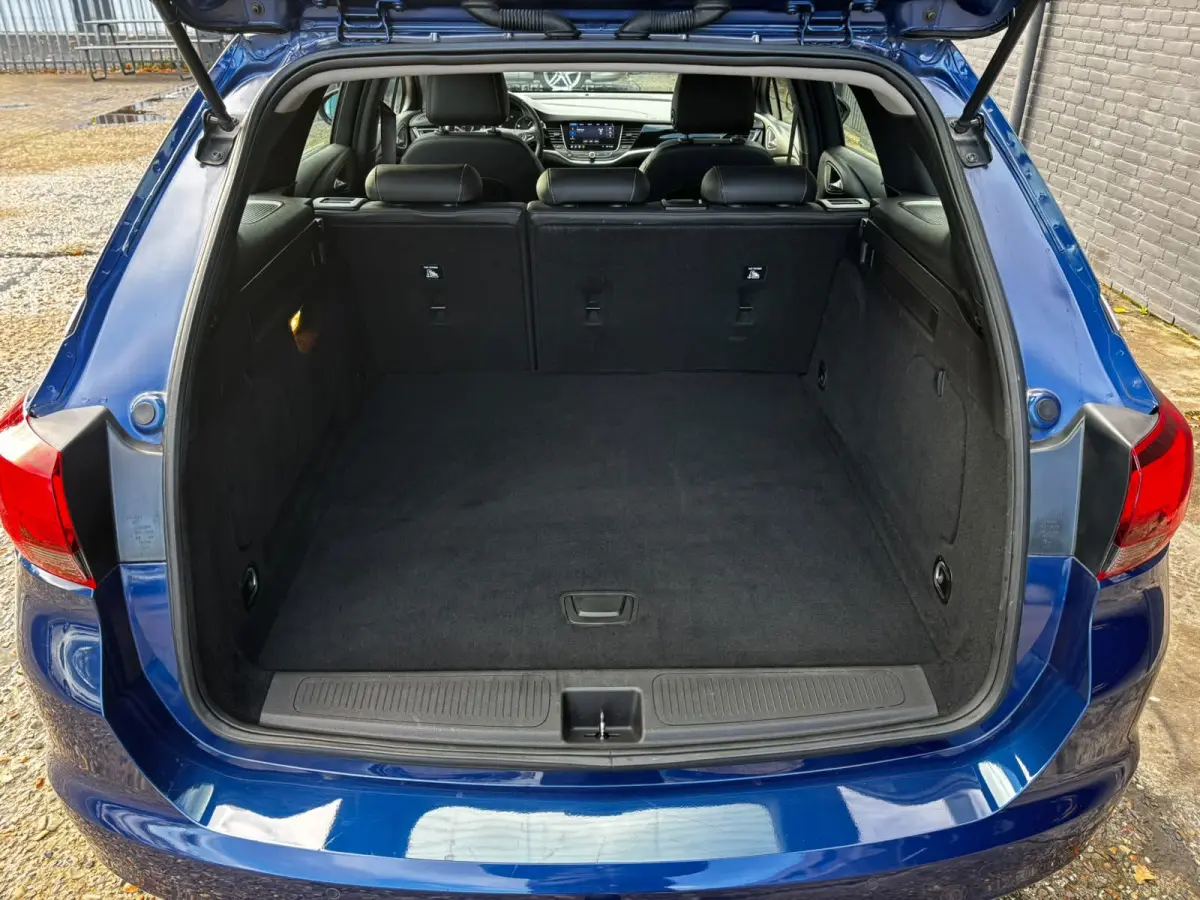 1.2 Business Elegance CARPLAY|125550KM|KEYLESS|TREKHAAK|CAMERA|NAVI