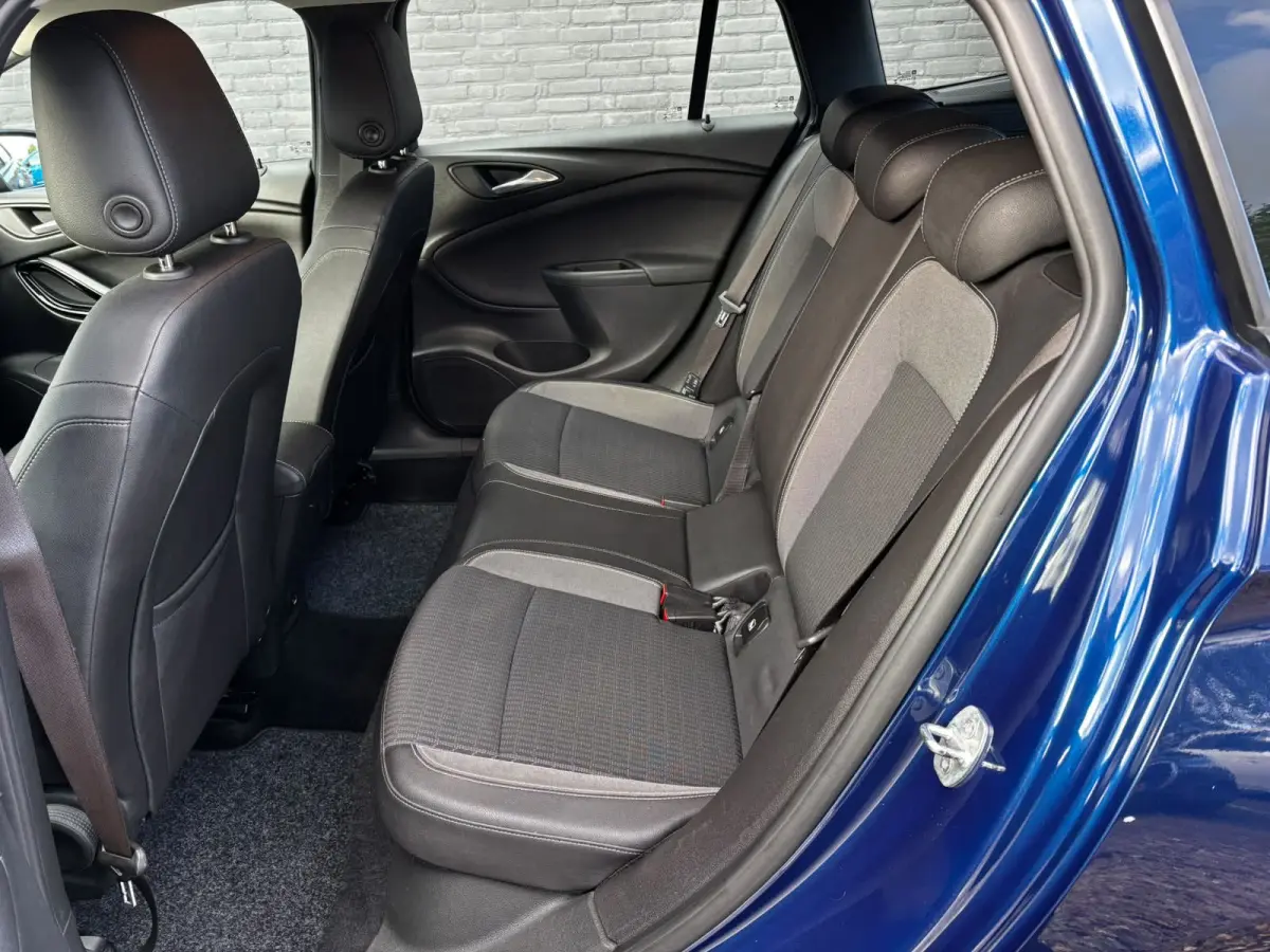 1.2 Business Elegance CARPLAY|125550KM|KEYLESS|TREKHAAK|CAMERA|NAVI