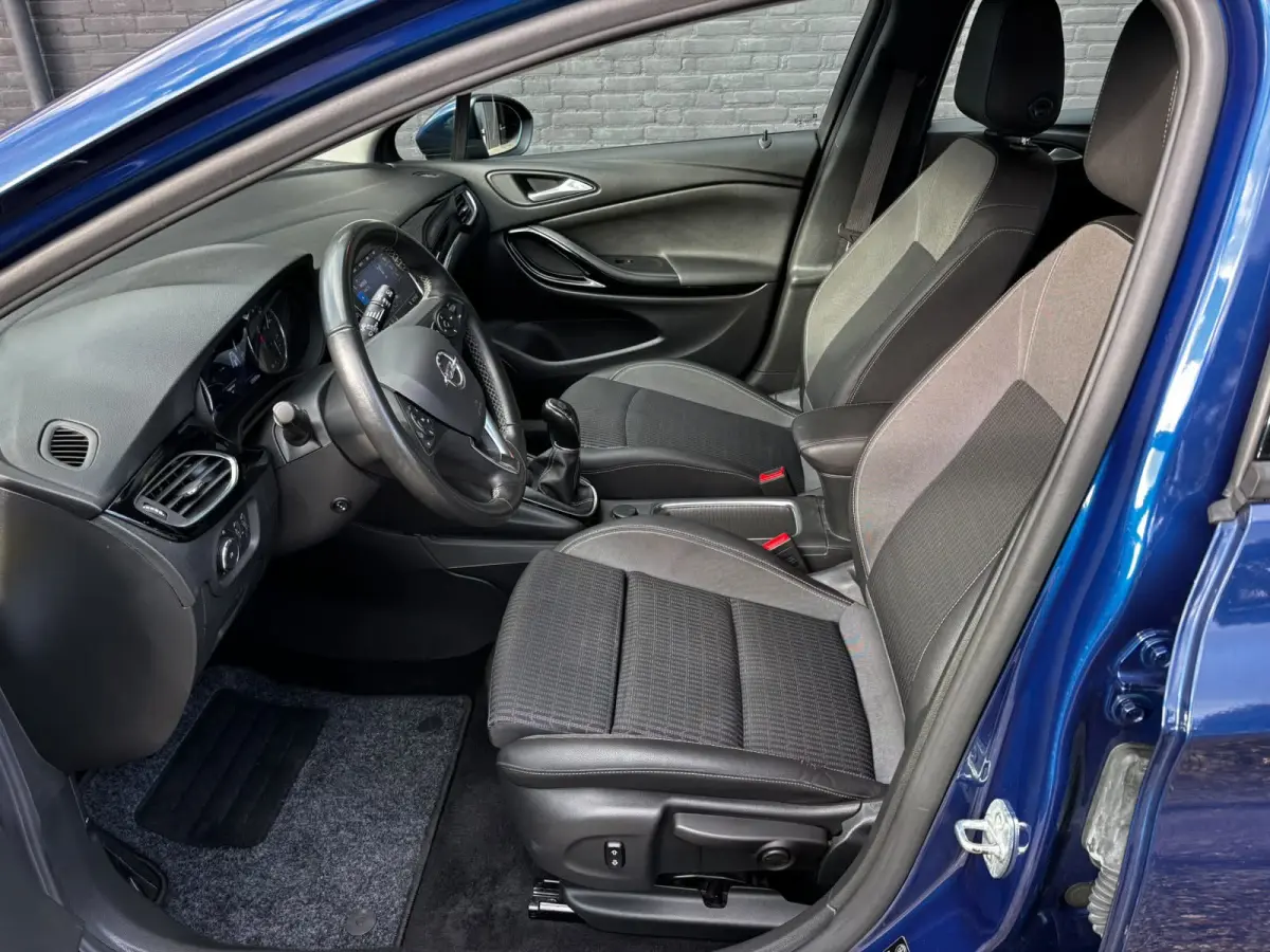 1.2 Business Elegance CARPLAY|125550KM|KEYLESS|TREKHAAK|CAMERA|NAVI
