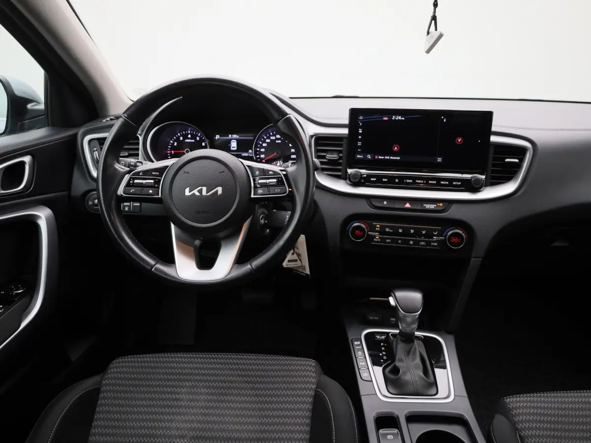 1.0 T-GDi MHEV DynamicLine