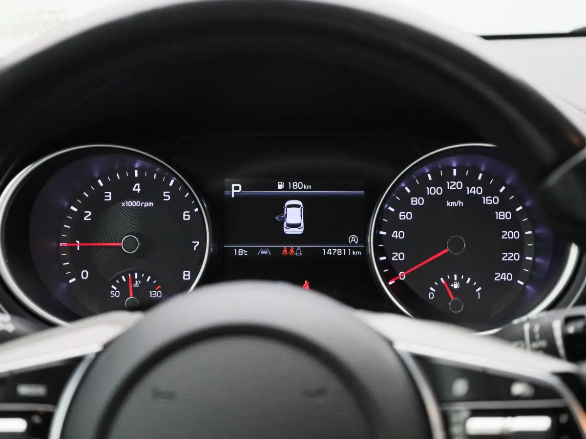 1.0 T-GDi MHEV DynamicLine
