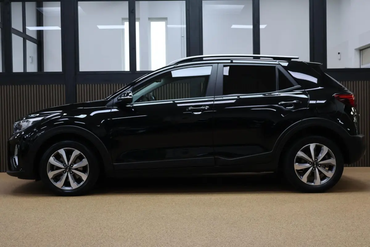 1.0 T-GDi MHEV DynamicPlusLine | Camera | Navi