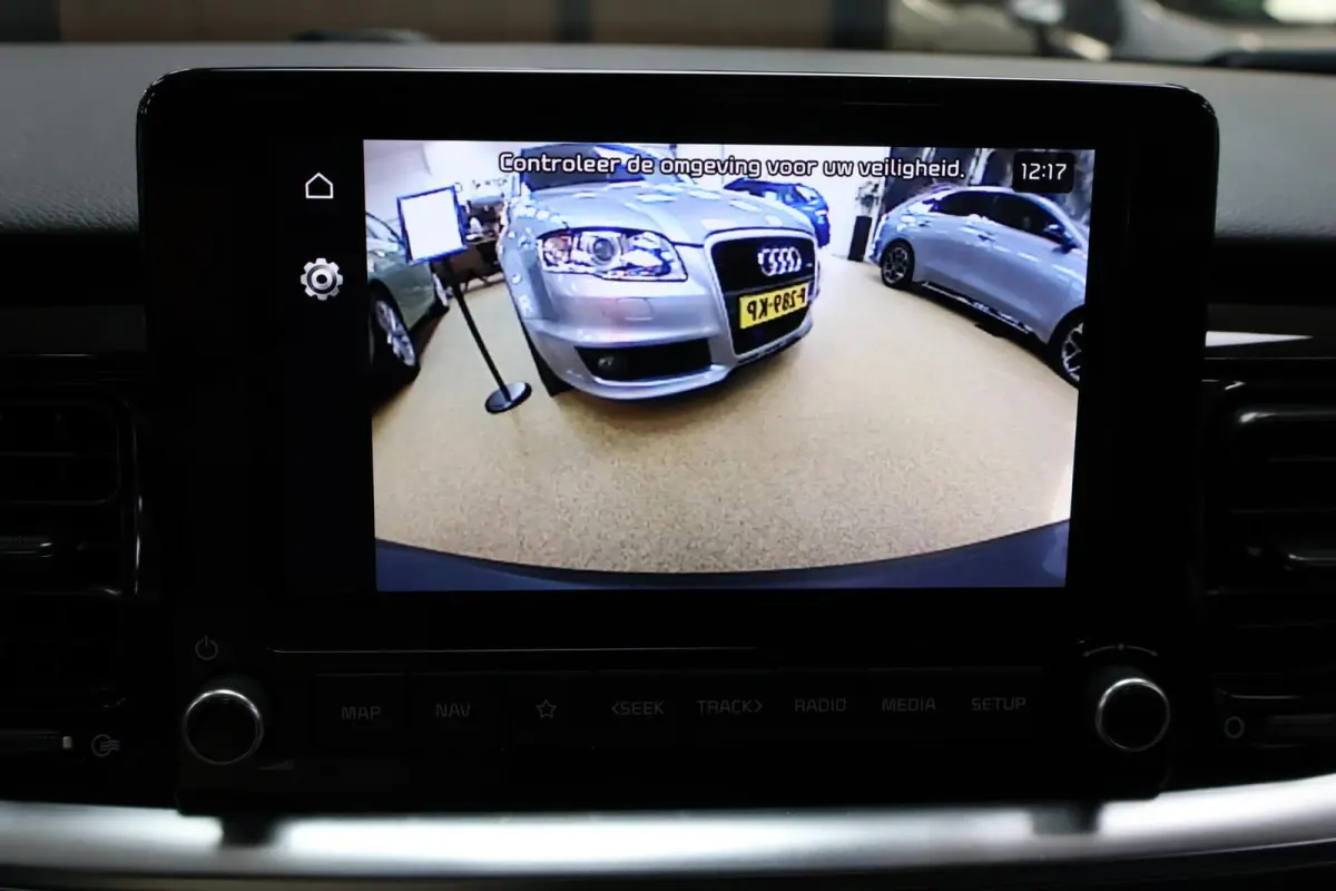 1.0 T-GDi MHEV DynamicPlusLine | Camera | Navi