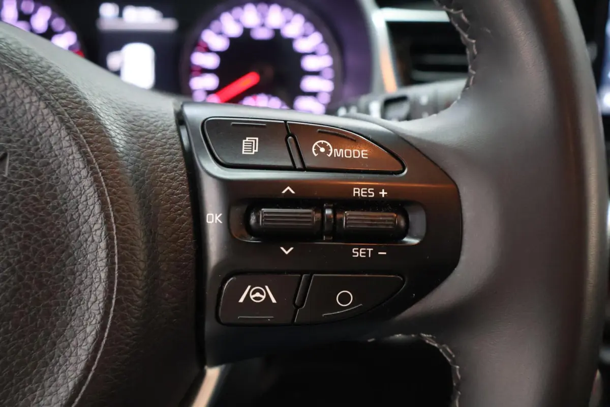 1.0 T-GDi MHEV DynamicPlusLine | Camera | Navi