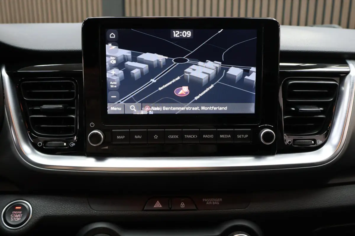 1.0 T-GDi MHEV DynamicPlusLine | Camera | Navi