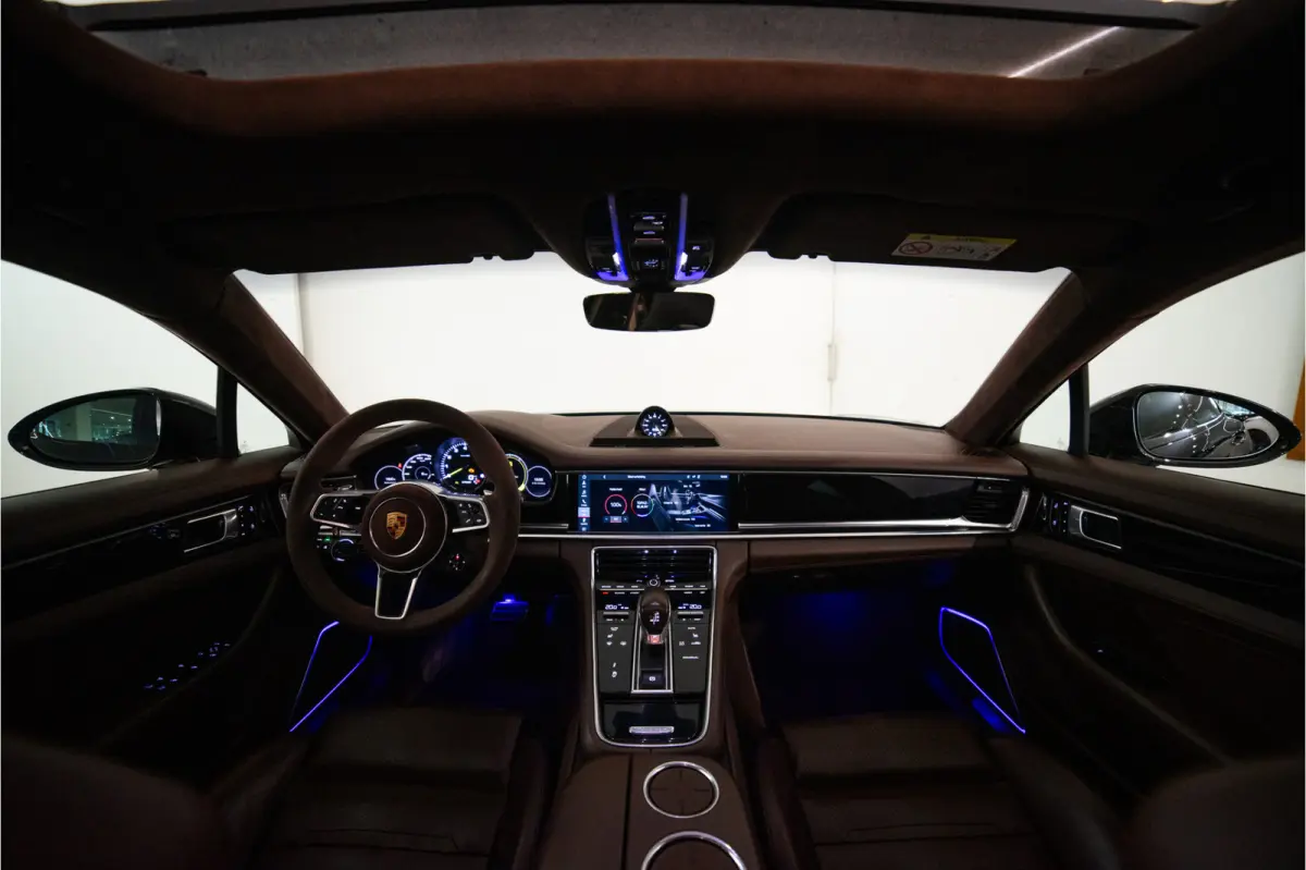 2.9 4 E-Hybrid 462PK | NL AUTO | Pano | Bose | Achterasbesturing | VOL! 12 MND Garantie