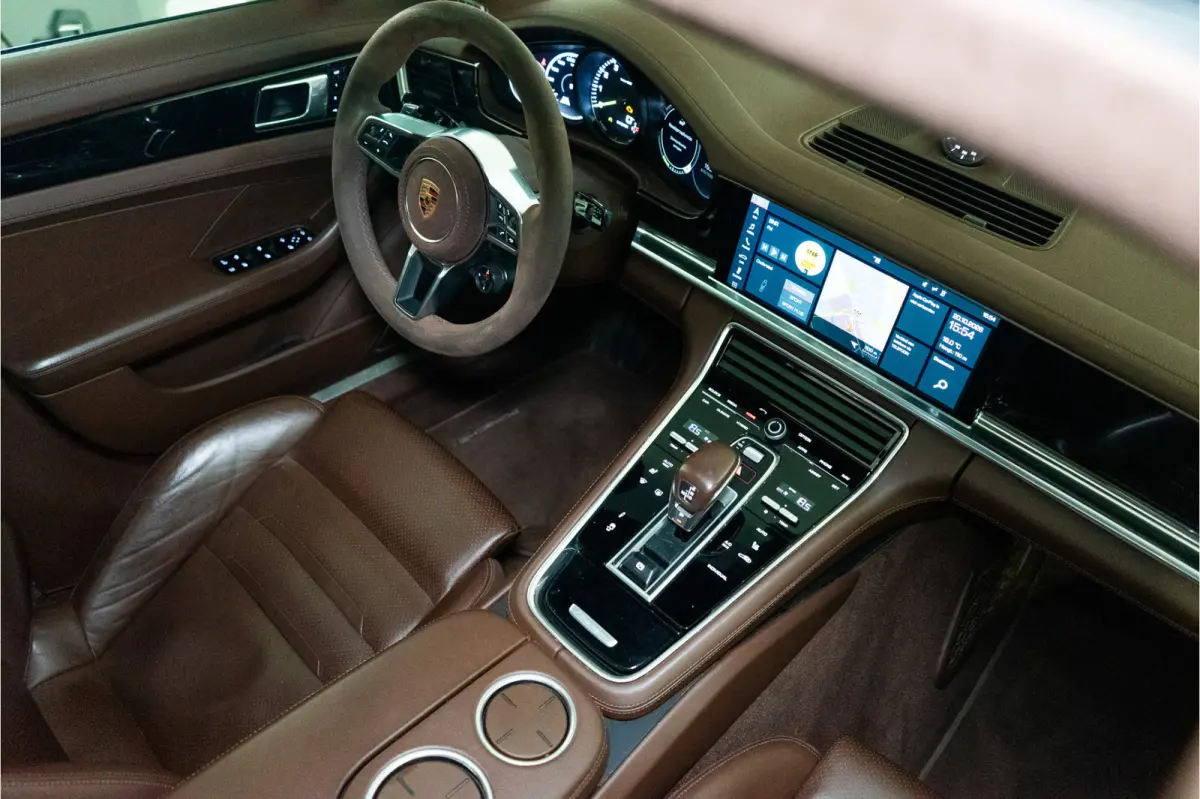 2.9 4 E-Hybrid 462PK | NL AUTO | Pano | Bose | Achterasbesturing | VOL! 12 MND Garantie