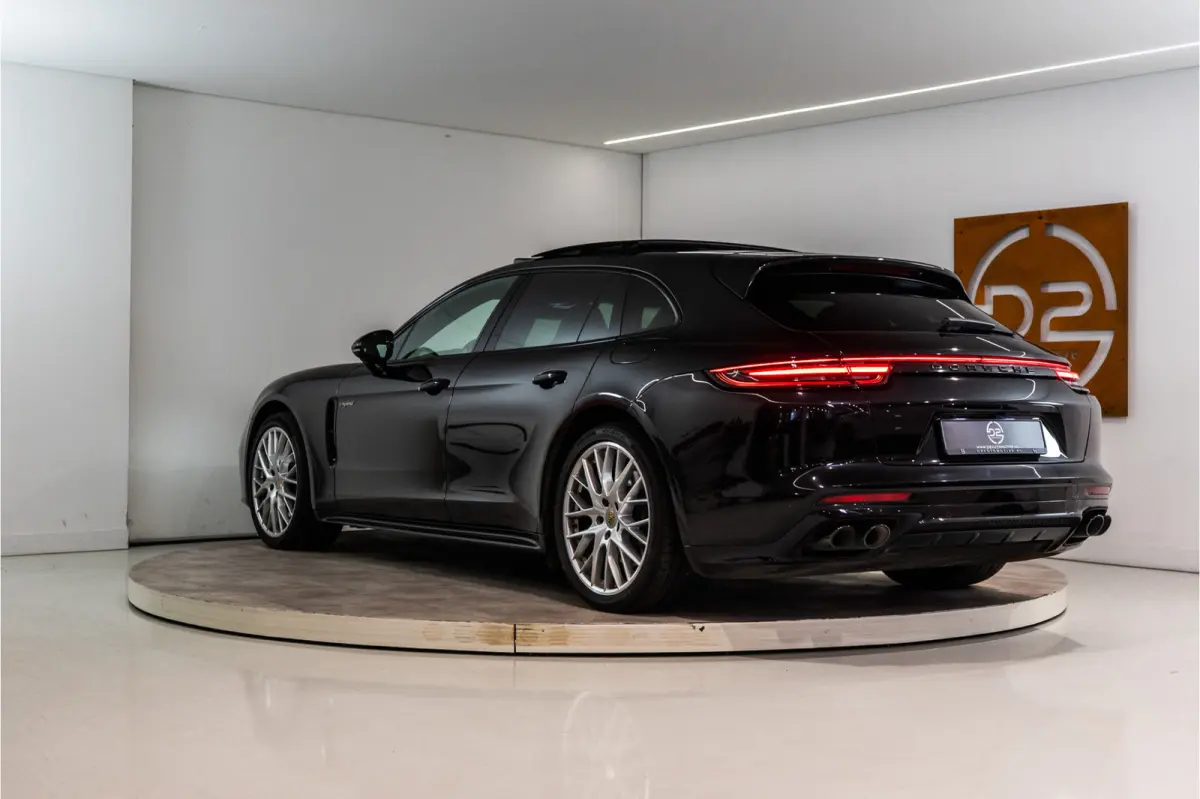 2.9 4 E-Hybrid 462PK | NL AUTO | Pano | Bose | Achterasbesturing | VOL! 12 MND Garantie