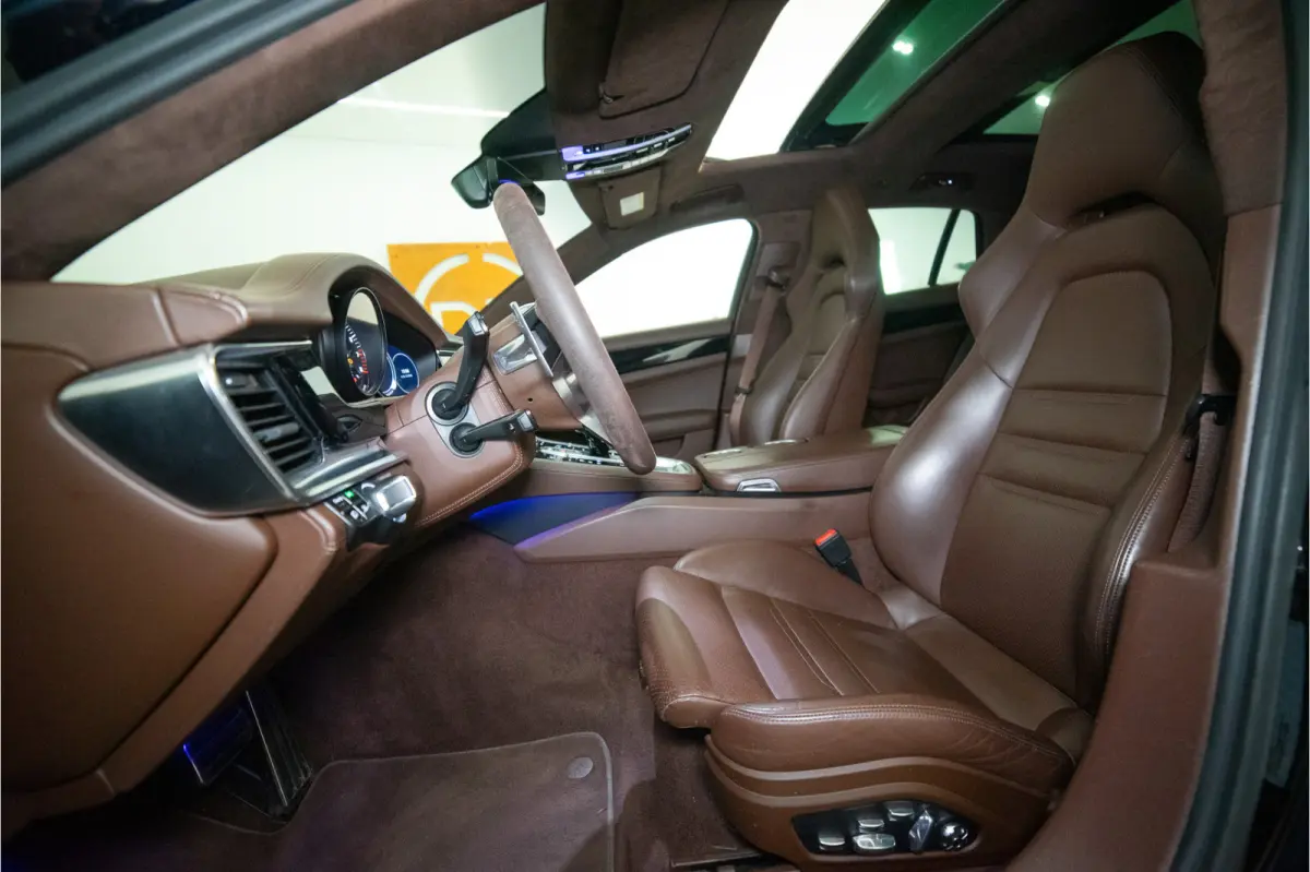 2.9 4 E-Hybrid 462PK | NL AUTO | Pano | Bose | Achterasbesturing | VOL! 12 MND Garantie
