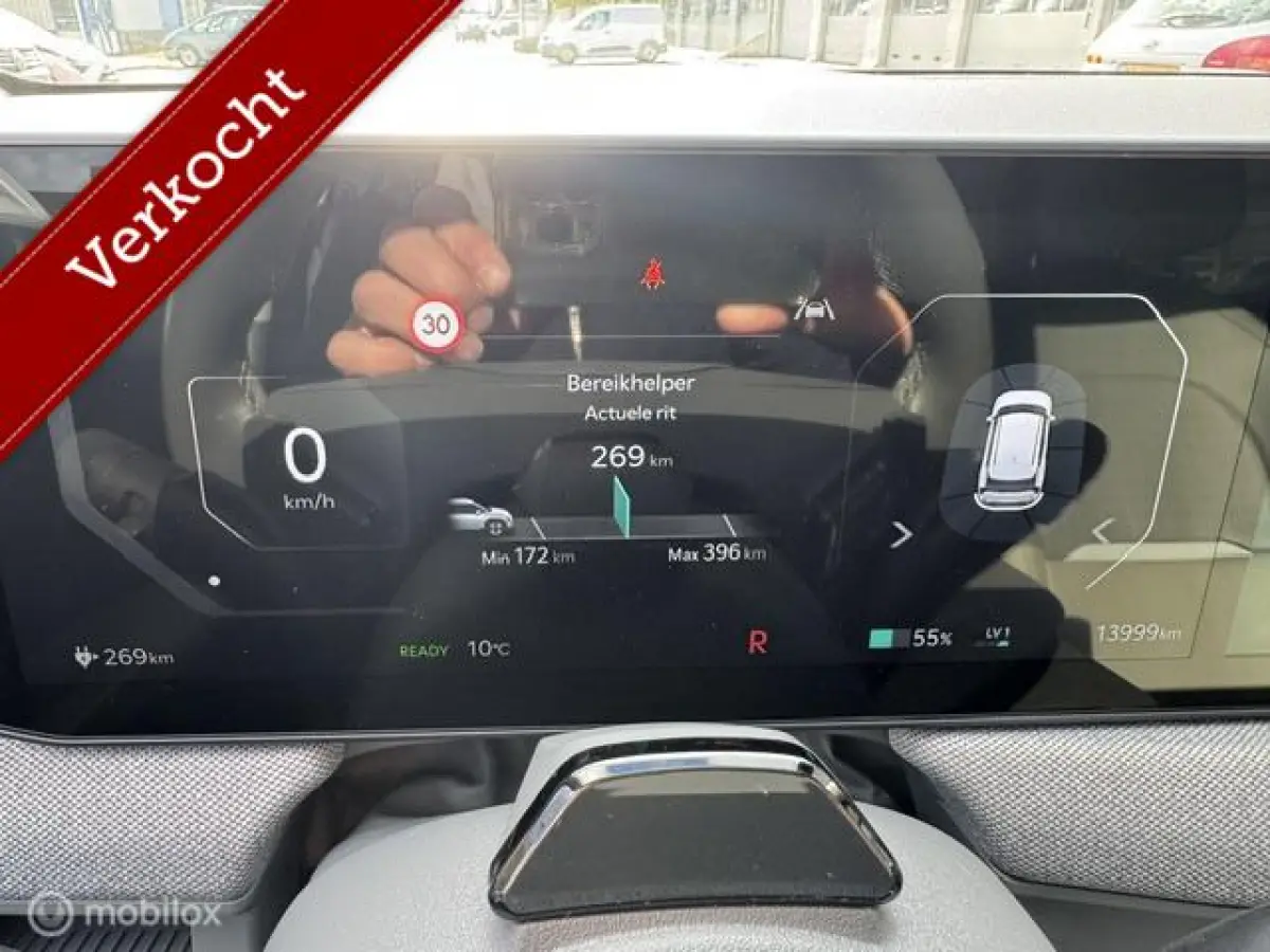 ExecutiveLine 81.4 kWh ruim 600km rijbereik , Luxe uitvoering Pano/ schuif/ kantel open dak , Leder bekleding , 360o camera , Dodehoek detectie , alle stoelen & stuur verwarmd € 35.000 ex 