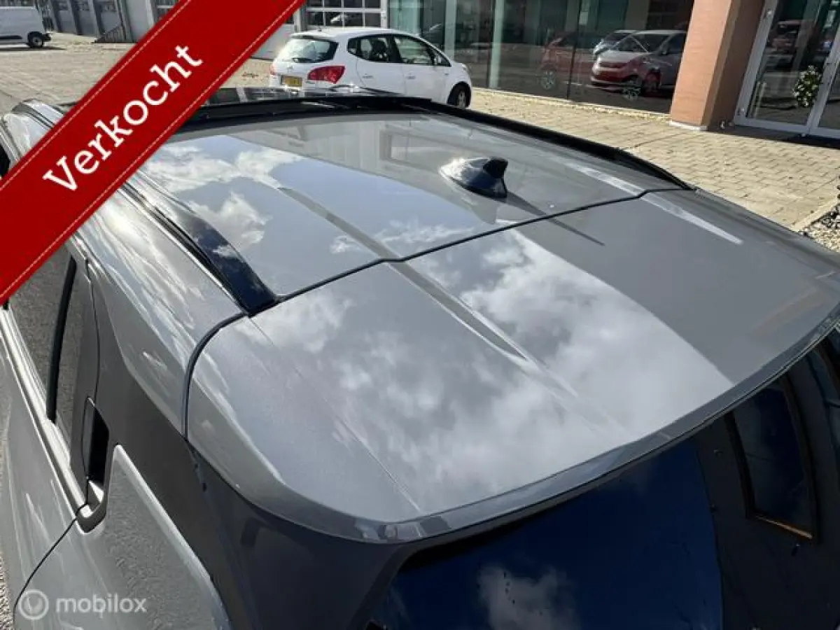 ExecutiveLine 81.4 kWh ruim 600km rijbereik , Luxe uitvoering Pano/ schuif/ kantel open dak , Leder bekleding , 360o camera , Dodehoek detectie , alle stoelen & stuur verwarmd € 35.000 ex 
