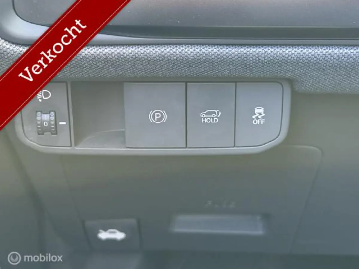 ExecutiveLine 81.4 kWh ruim 600km rijbereik , Luxe uitvoering Pano/ schuif/ kantel open dak , Leder bekleding , 360o camera , Dodehoek detectie , alle stoelen & stuur verwarmd € 35.000 ex 