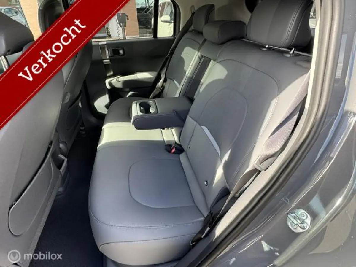 ExecutiveLine 81.4 kWh ruim 600km rijbereik , Luxe uitvoering Pano/ schuif/ kantel open dak , Leder bekleding , 360o camera , Dodehoek detectie , alle stoelen & stuur verwarmd € 35.000 ex 