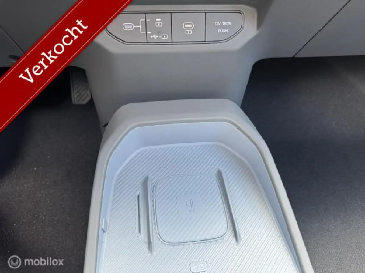 ExecutiveLine 81.4 kWh ruim 600km rijbereik , Luxe uitvoering Pano/ schuif/ kantel open dak , Leder bekleding , 360o camera , Dodehoek detectie , alle stoelen & stuur verwarmd € 35.000 ex 