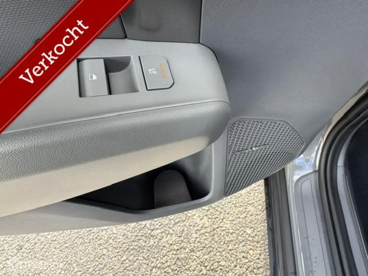 ExecutiveLine 81.4 kWh ruim 600km rijbereik , Luxe uitvoering Pano/ schuif/ kantel open dak , Leder bekleding , 360o camera , Dodehoek detectie , alle stoelen & stuur verwarmd € 35.000 ex 