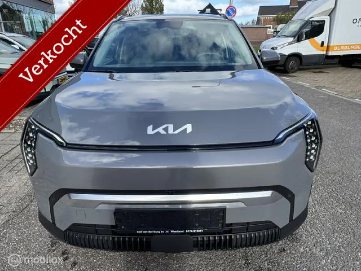 ExecutiveLine 81.4 kWh ruim 600km rijbereik , Luxe uitvoering Pano/ schuif/ kantel open dak , Leder bekleding , 360o camera , Dodehoek detectie , alle stoelen & stuur verwarmd € 35.000 ex 