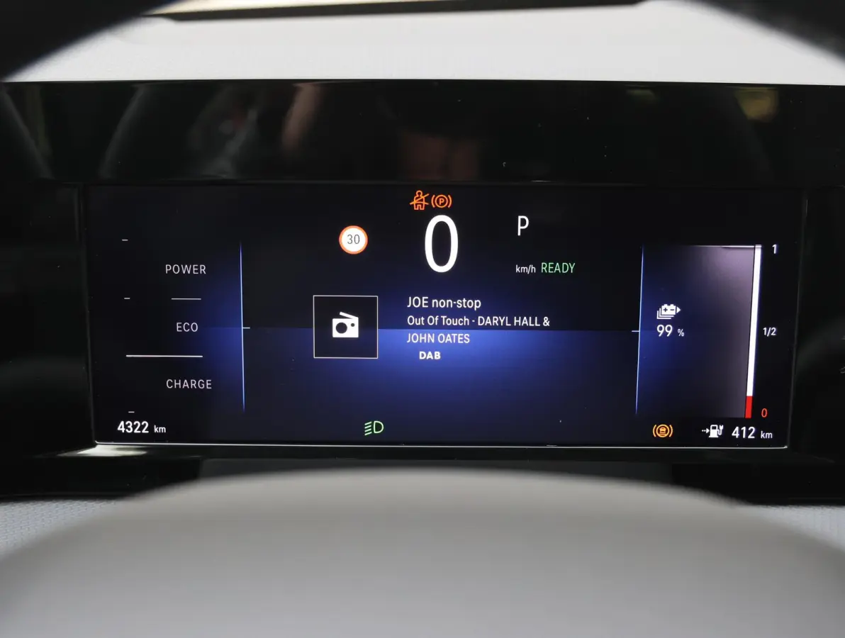 54 kWh Edition | Accutest 97% | Cruise control adaptief | Comfort stoelen | Apple Carplay/Android Auto