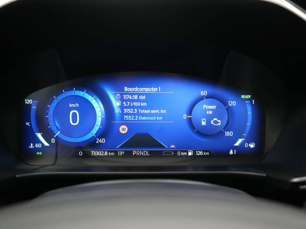 2.5 Titanium PHEV 225pk Dealer O.H | Trekhaak Af Fabriek | Adaptive Cruise | Head Up | 360 Camera | Stoelen & Stuur Verwarmd | Blis | Keyless | Apple Carplay | Navigatie | DAB | Virtual | 17