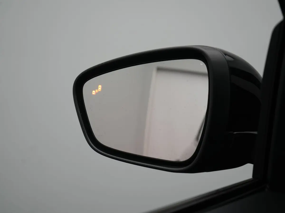 2.5 Titanium PHEV 225pk Dealer O.H | Trekhaak Af Fabriek | Adaptive Cruise | Head Up | 360 Camera | Stoelen & Stuur Verwarmd | Blis | Keyless | Apple Carplay | Navigatie | DAB | Virtual | 17