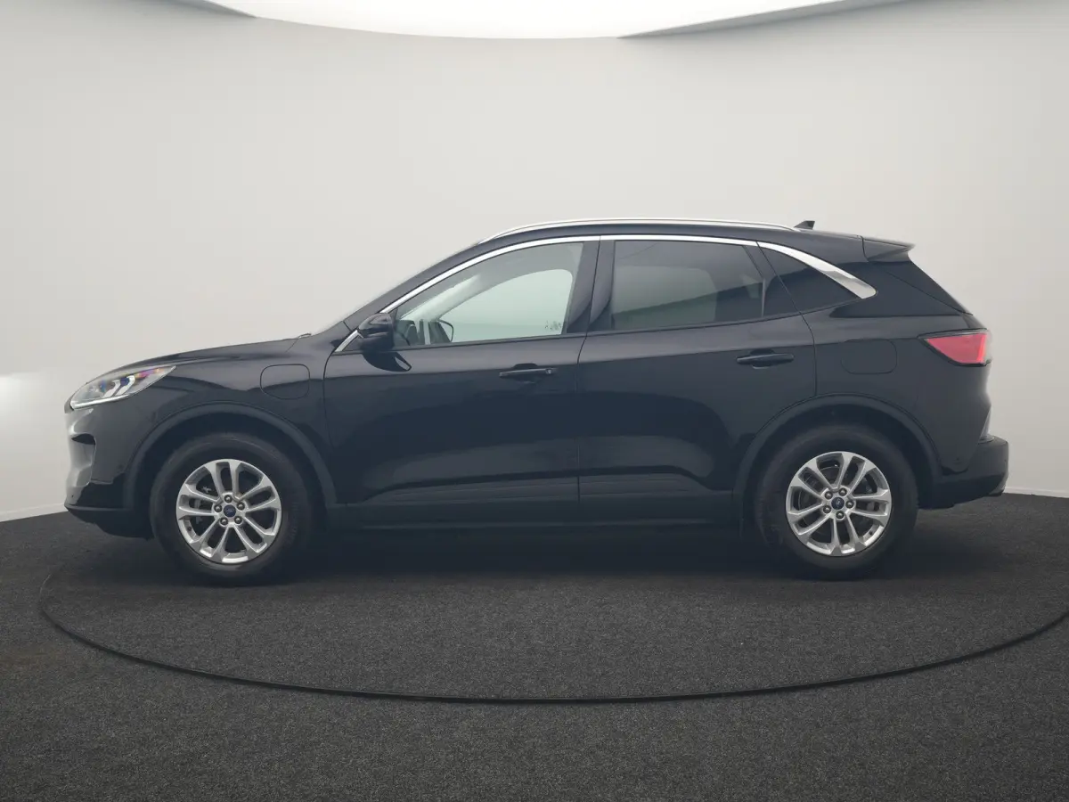2.5 Titanium PHEV 225pk Dealer O.H | Trekhaak Af Fabriek | Adaptive Cruise | Head Up | 360 Camera | Stoelen & Stuur Verwarmd | Blis | Keyless | Apple Carplay | Navigatie | DAB | Virtual | 17