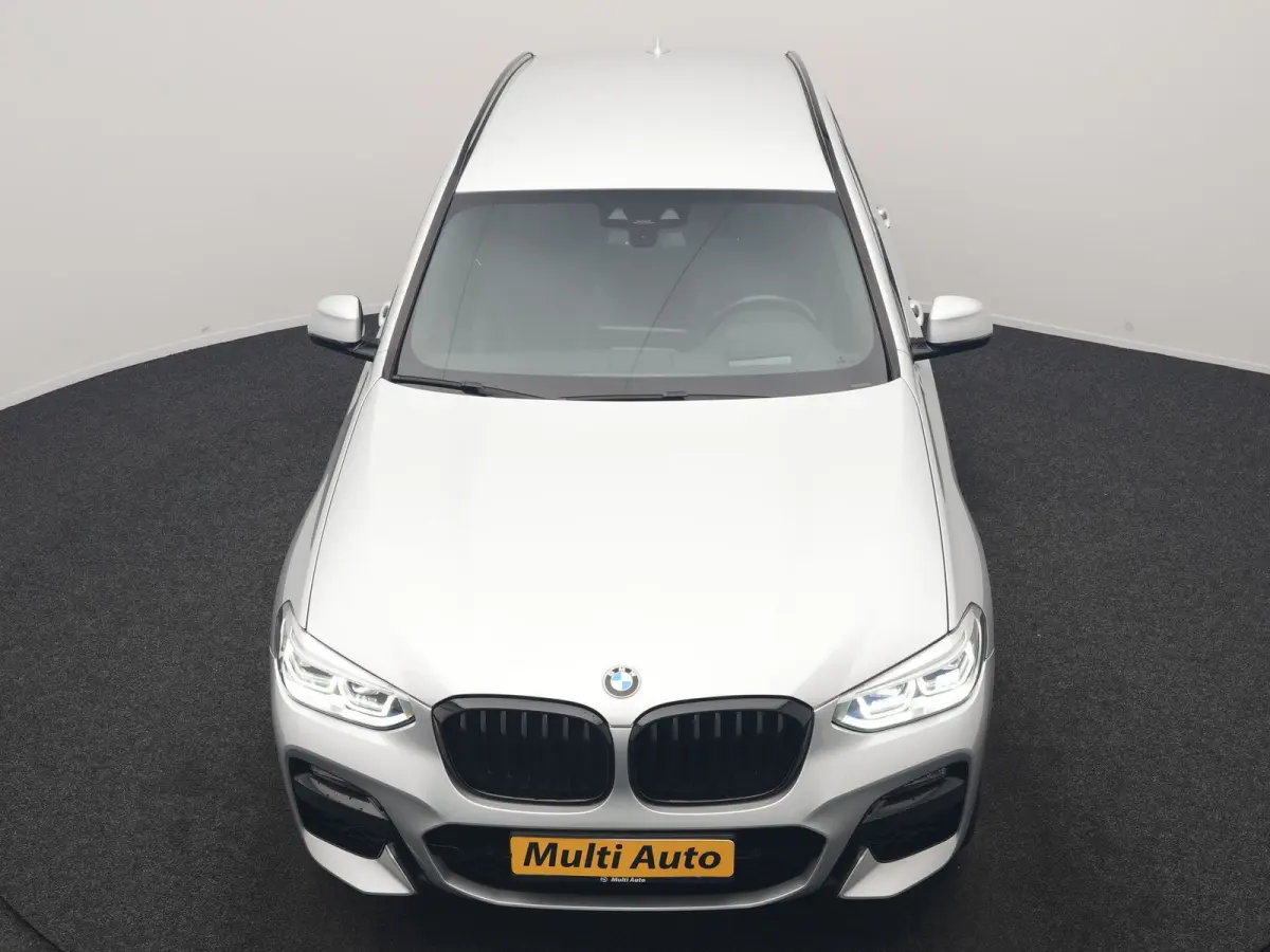 xDrive30e M Sport PHEV 293pk Dealer O.H | Camera | Head Up | Sfeerverlichting | Sportstoelen & Stuur Verwarmd | Apple Carplay | Cruise Control | DAB | Navigatie | Virtual | 21"L.M | Plug In 
