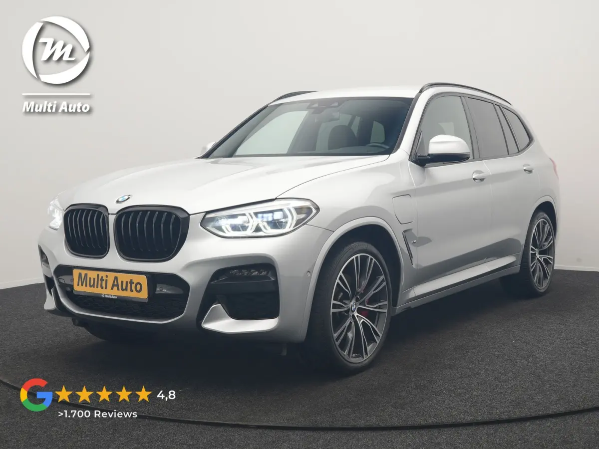 xDrive30e M Sport PHEV 293pk Dealer O.H | Camera | Head Up | Sfeerverlichting | Sportstoelen & Stuur Verwarmd | Apple Carplay | Cruise Control | DAB | Navigatie | Virtual | 21"L.M | Plug In 