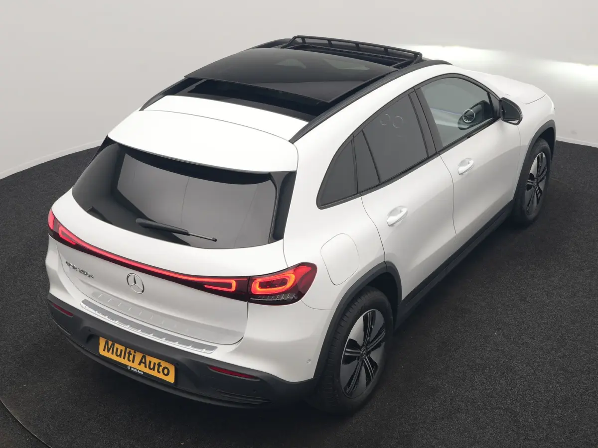 250+ Business Line 74 kWh 191pk Dealer O.H | Panodak | Camera | Stoelen & Stuur Verwarmd | Sfeerverlichting | Cruise Control | Navigatie | DAB | Virtual | 18"L.M |