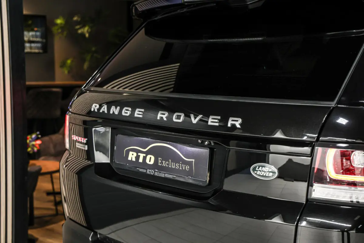 4.4 SDV8 Autobiography Dynamic