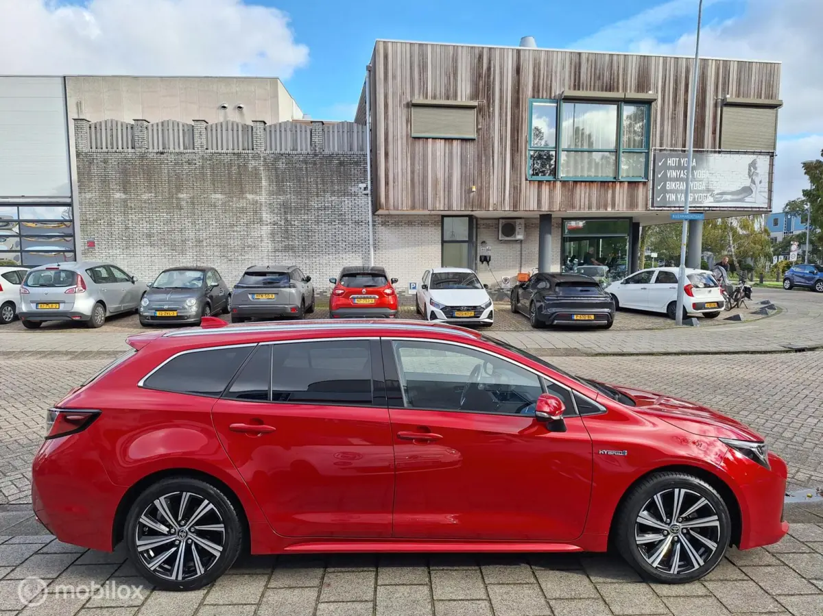 1.8 HYBRID DYNAMIC • 1e Eigenaar •