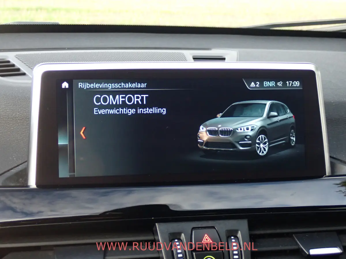 1.8i SPORTLINE CARPLAY / HEADUP / 18'' / SPORTSTOEL / PROF-NAVI