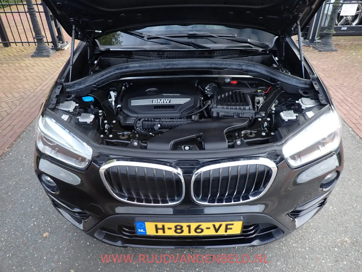 1.8i SPORTLINE CARPLAY / HEADUP / 18'' / SPORTSTOEL / PROF-NAVI