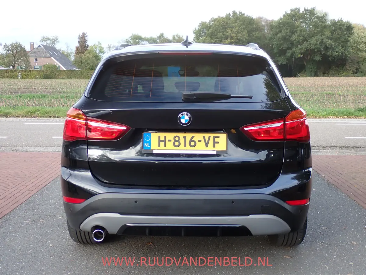 1.8i SPORTLINE CARPLAY / HEADUP / 18'' / SPORTSTOEL / PROF-NAVI