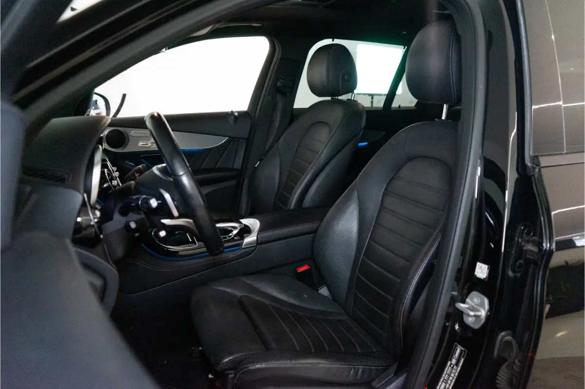 250 4MATIC Edition 1 211PK | Pano | Keyless | 360 | Stuurass. | Spoorass. | Stoelverwarming&Koeling | Garantie
