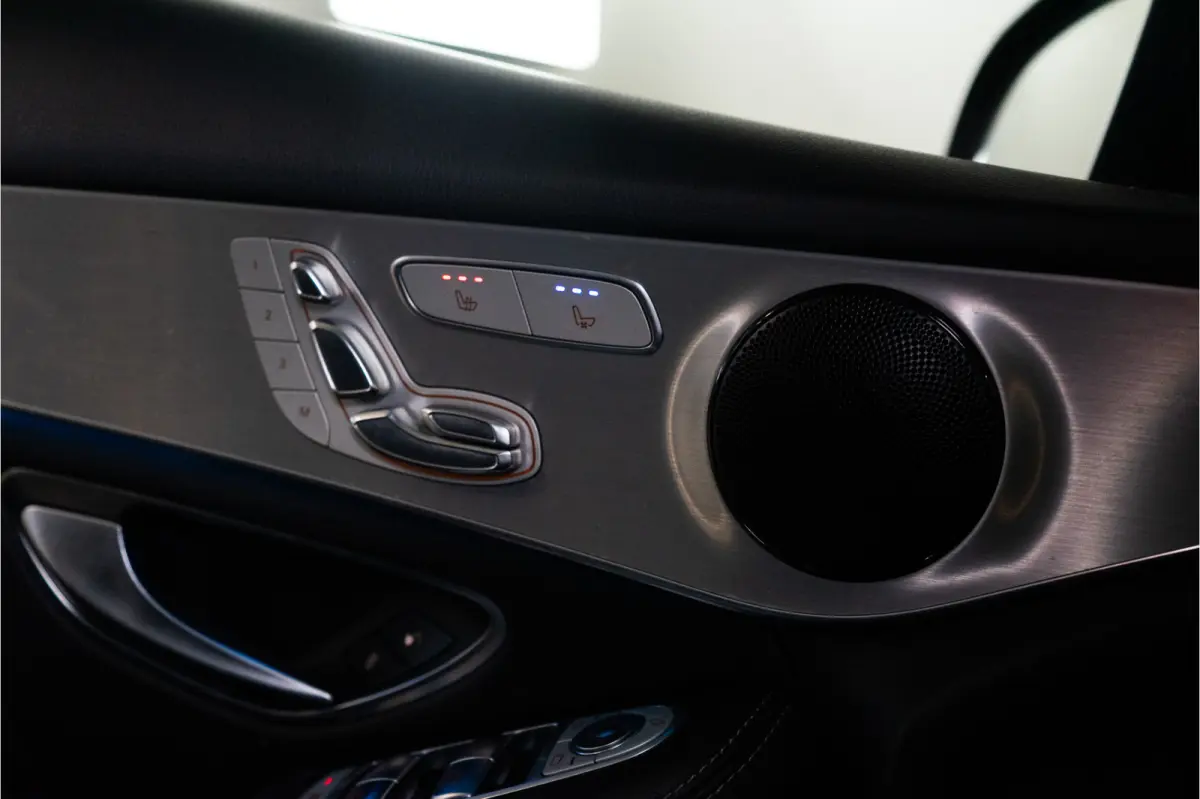 250 4MATIC Edition 1 211PK | Pano | Keyless | 360 | Stuurass. | Spoorass. | Stoelverwarming&Koeling | Garantie