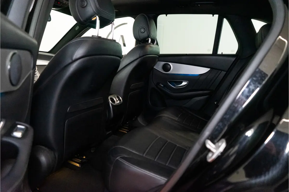 250 4MATIC Edition 1 211PK | Pano | Keyless | 360 | Stuurass. | Spoorass. | Stoelverwarming&Koeling | Garantie
