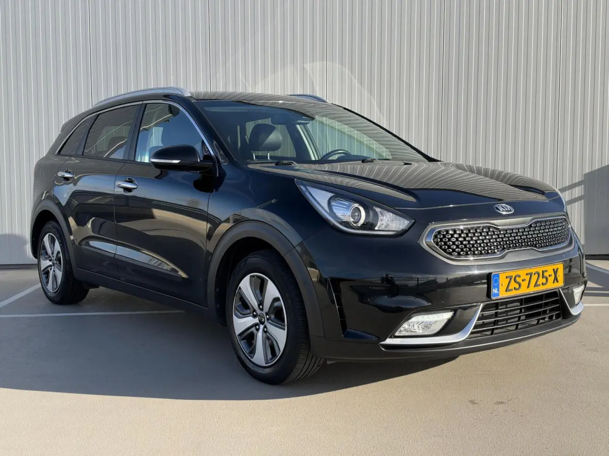 1.6 GDi Hybrid DynamicLine|Navi|NL-Auto