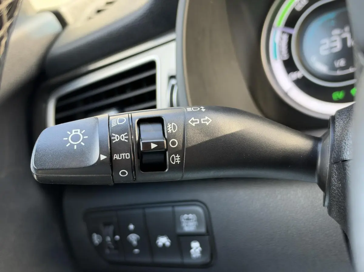 1.6 GDi Hybrid DynamicLine|Navi|NL-Auto