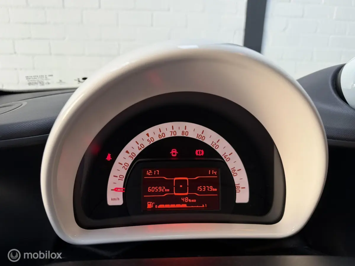 1.0 Pure NL Auto Cruise Airco 5 deurs
