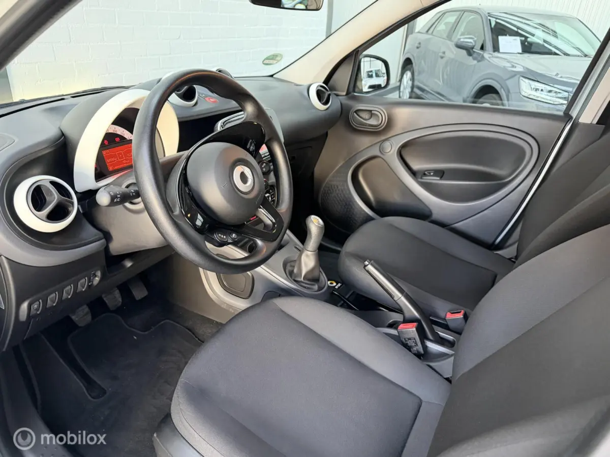 1.0 Pure NL Auto Cruise Airco 5 deurs