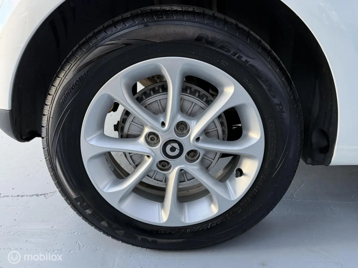 1.0 Pure NL Auto Cruise Airco 5 deurs