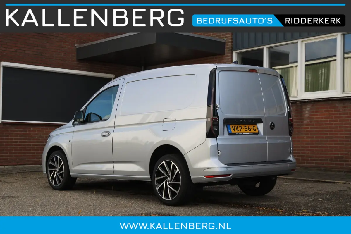 2.0 TDI 102PK 1st Edition / App connect / Multi stuur / 18" velgen