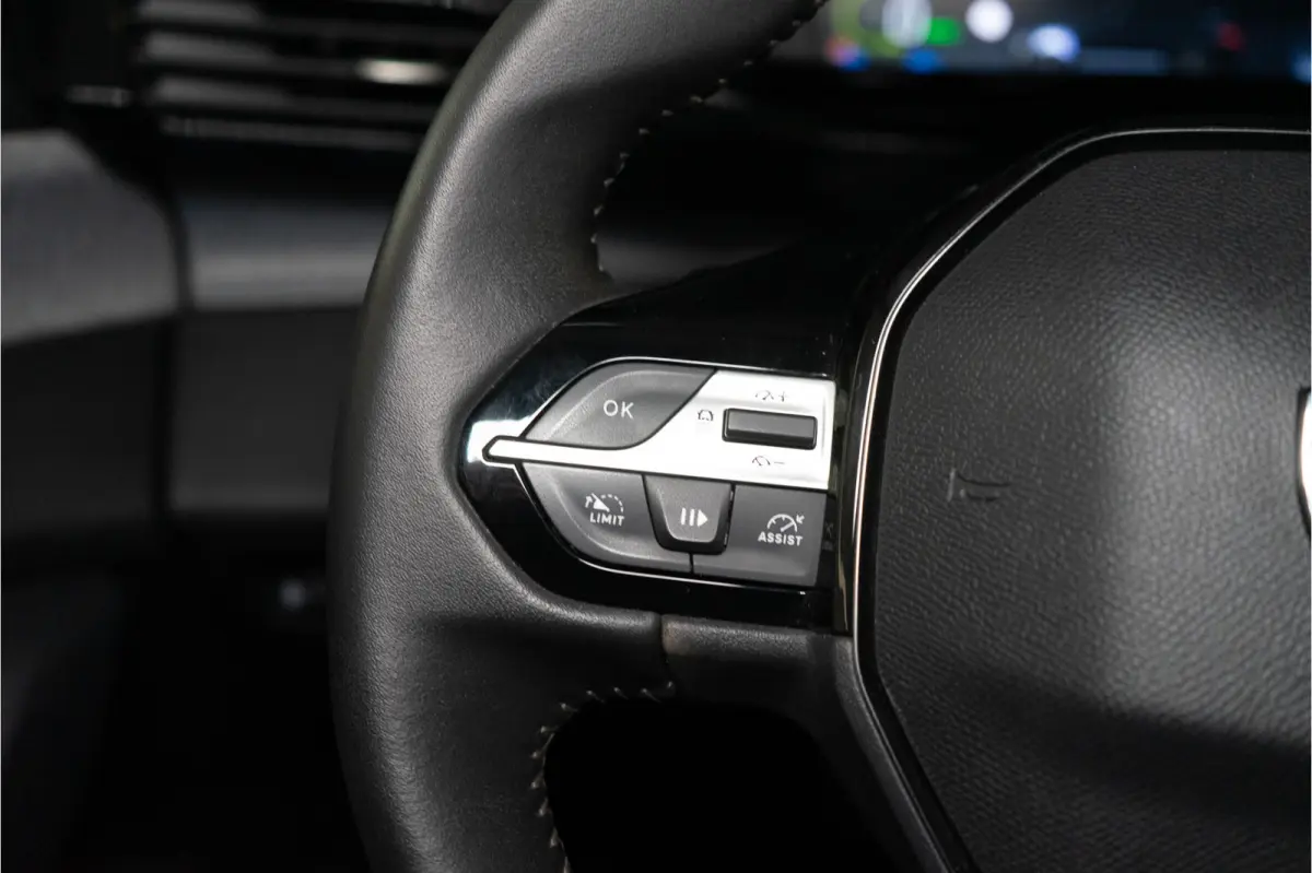 1.6 Plug-in Hybrid 180 Allure Bleu Cuivre | 360° | ACC | Keyless | Carplay | 7 kW Lader | Fabrieksgarantie