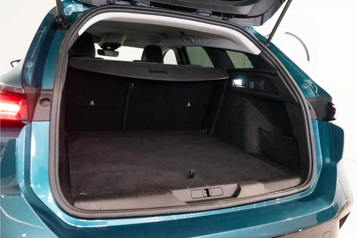 1.6 Plug-in Hybrid 180 Allure Bleu Cuivre | 360° | ACC | Keyless | Carplay | 7 kW Lader | Fabrieksgarantie