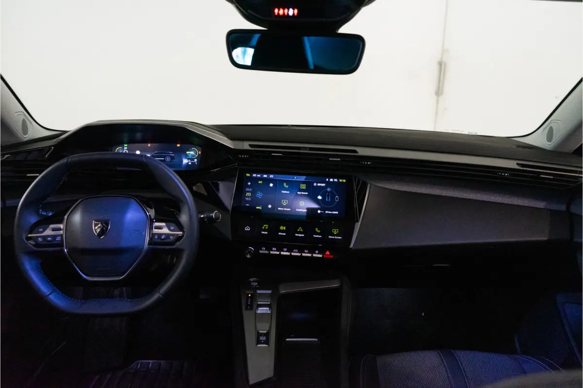 1.6 Plug-in Hybrid 180 Allure Bleu Cuivre | 360° | ACC | Keyless | Carplay | 7 kW Lader | Fabrieksgarantie
