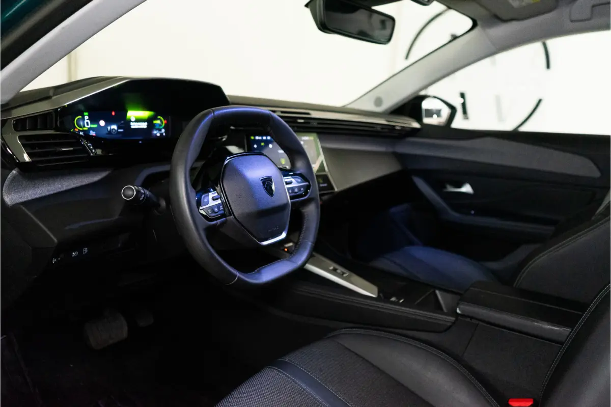 1.6 Plug-in Hybrid 180 Allure Bleu Cuivre | 360° | ACC | Keyless | Carplay | 7 kW Lader | Fabrieksgarantie