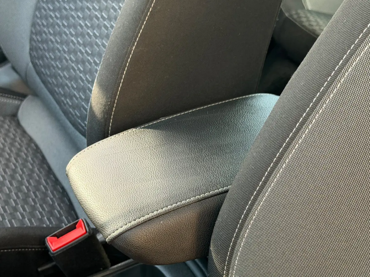 1.2 Edition 131pk, NAP, 1e eigenaar, CarPlay, trekhaak, Sport stoelen