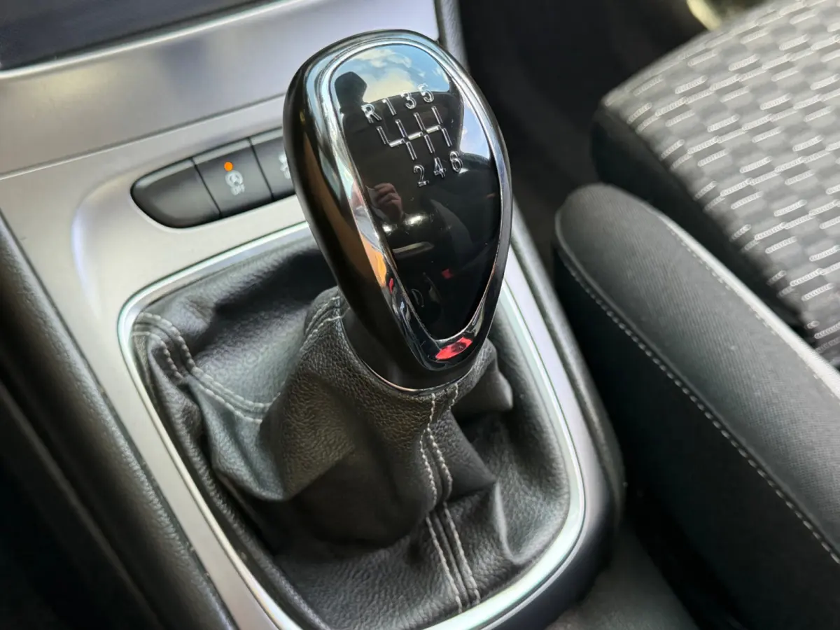1.2 Edition 131pk, NAP, 1e eigenaar, CarPlay, trekhaak, Sport stoelen